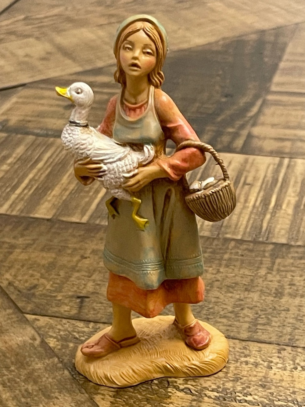 vintage 1983 Fontanini "Deborah" girl with goose figurine made in Italy